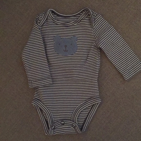 Newborn Unisex long sleeve onsies - Picture 3 of 3